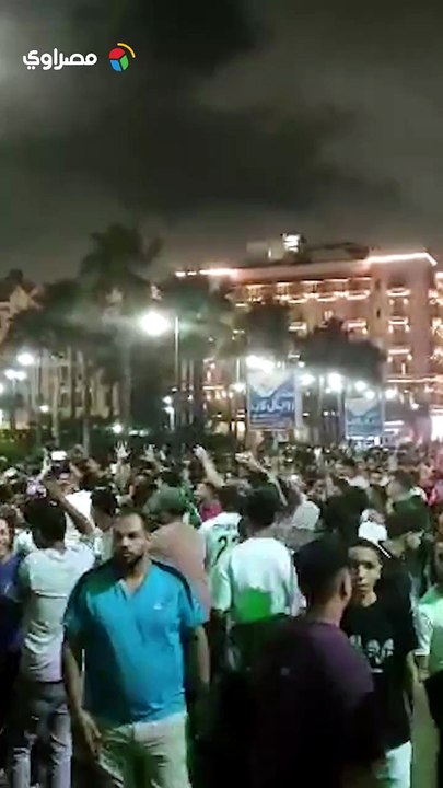 فرحة في شوارع محطة الرمل بالإسكندرية بعد تأهل...
