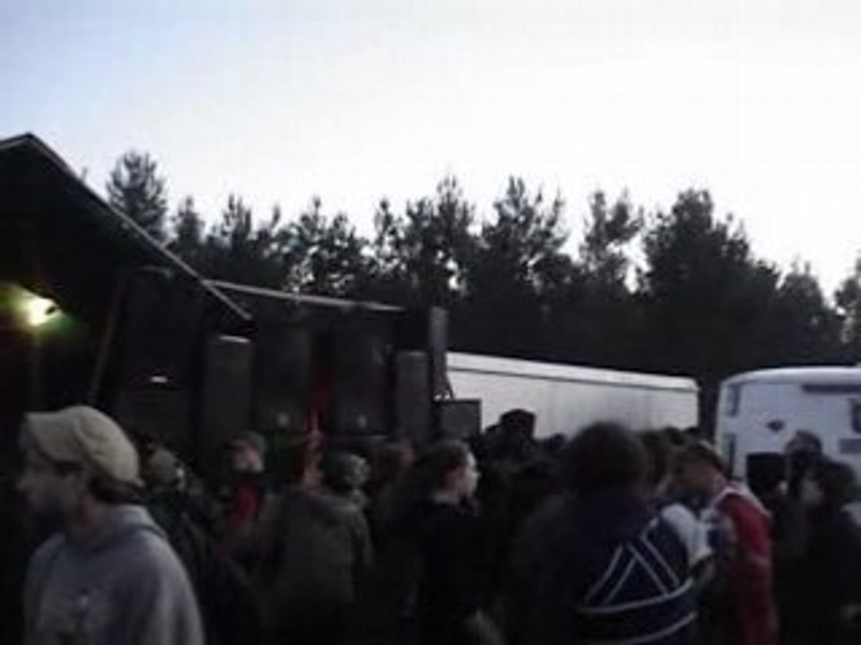 video teuf d-braYé 6tm- Mix hardcore (Aurel-hollowgram)