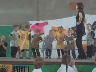 1ére danse de l'école de Léo et Lucas