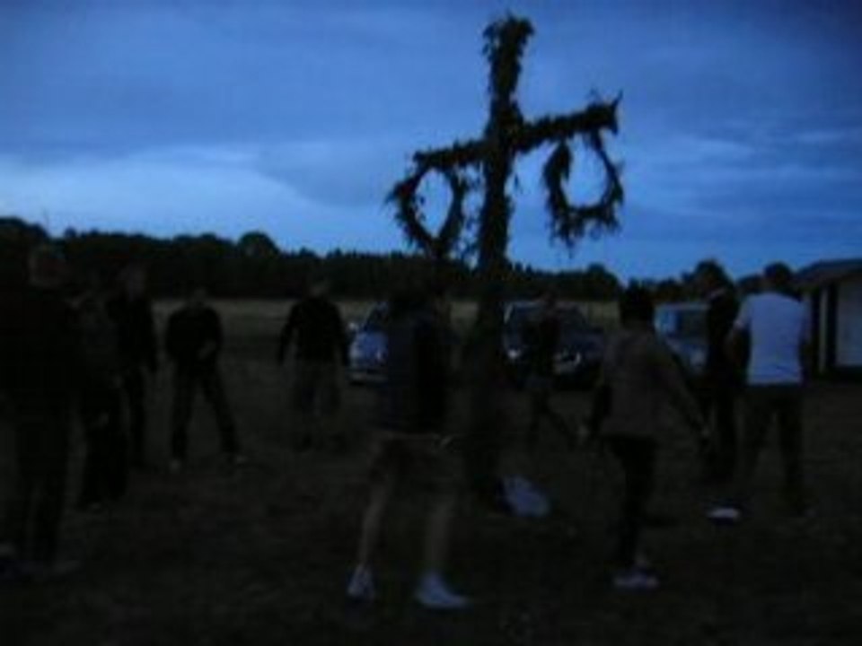 Midsommar : Små grodorna