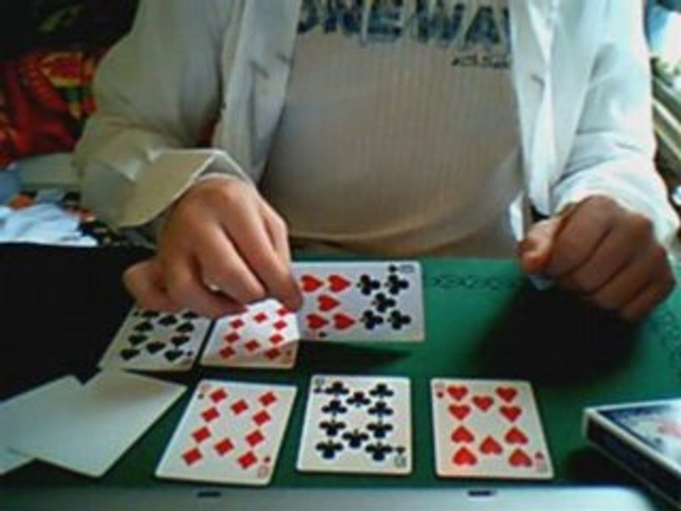 Balle, cigarette, imprimerie, jeux blanc