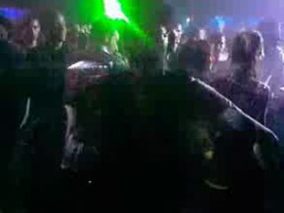 electro Mix$ouSs @ metro sebastien b