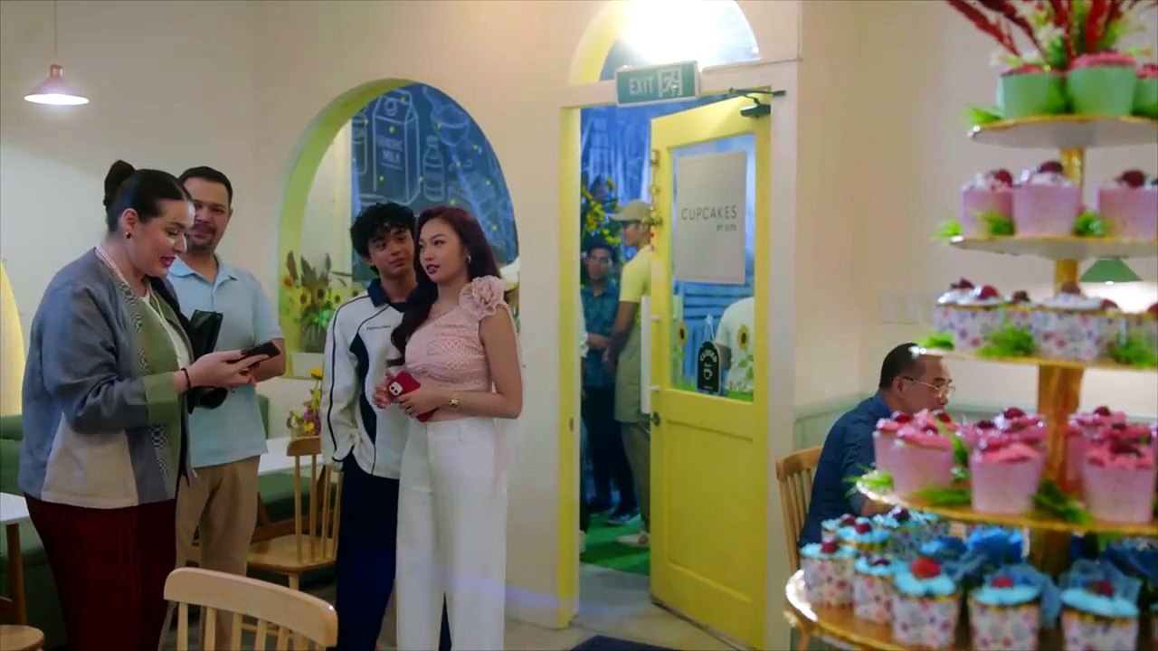 Dating.Alys.Perez.E04