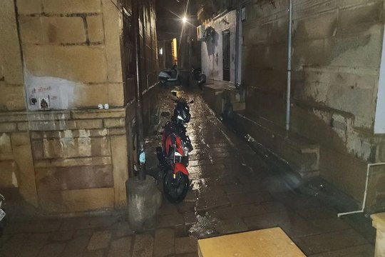 Jaisalmer: तपिश के बाद बरसी राहत, तेज हवाओं के साथ बारिश ने बदला मौसम