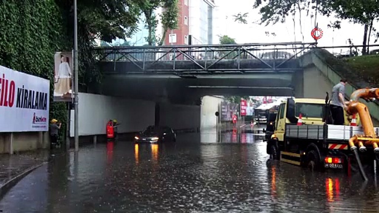 İstanbul Sular Altında Kaldı!