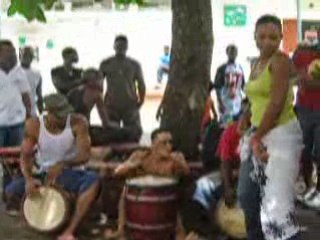 Vin vwè bèl biten !