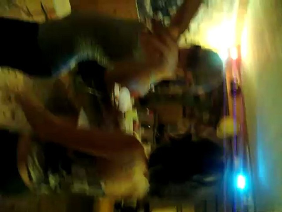 Le show d'anais cassé par sophie