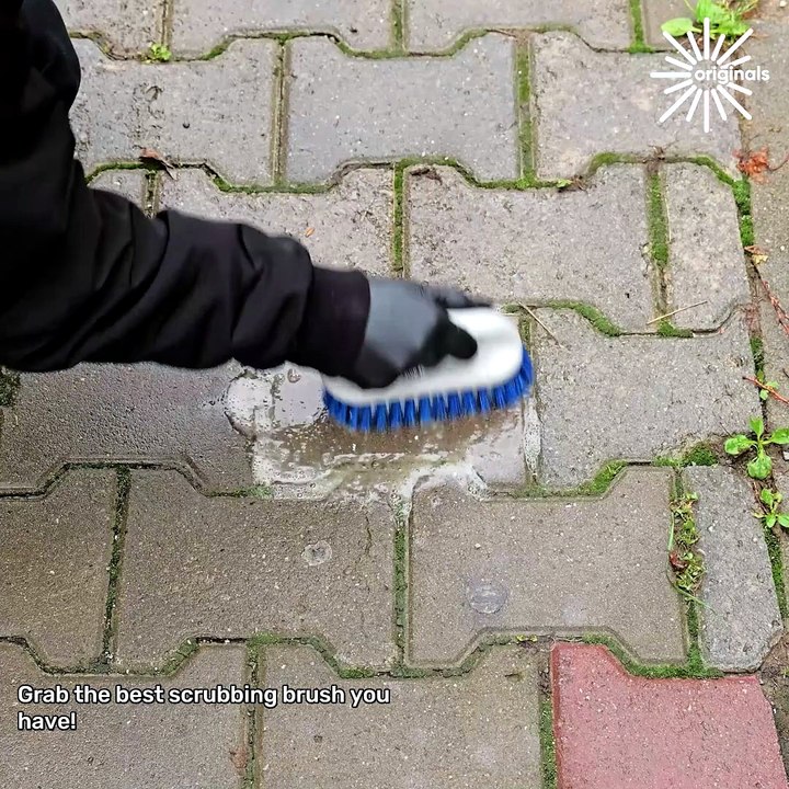 Let's Clean These Dirty Tiles 🧼