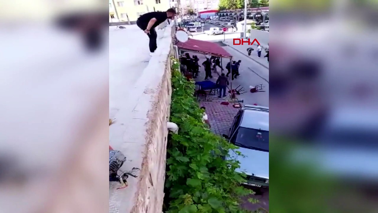 Kıraathanede iki grup arasında silahlı kavga 1'i ağır, 4 kişi yaralandı