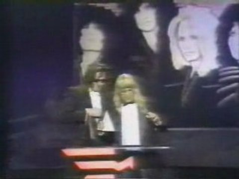 Mötley Crüe - Vince & Tommy (AMA'91)