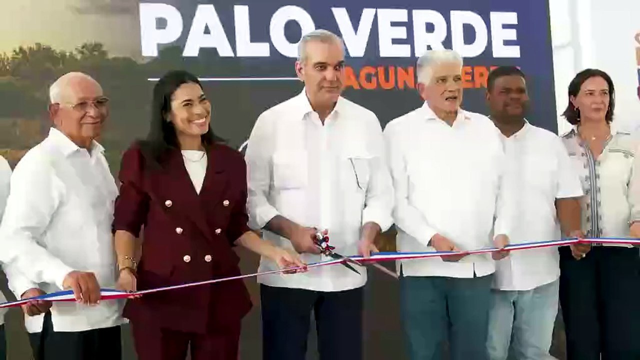 Presidente Abinader cumple una demanda histórica de la Línea Noroeste con la inauguración de nueva carretera Palo Verde–Laguna Verde, en Montecristi