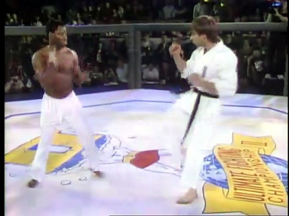Johnny Rhodes vs Fred Ettish