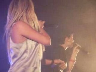 Lea Castel à la Cigale