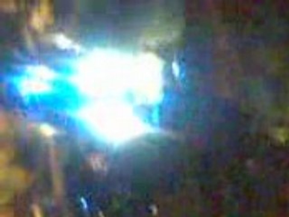 Ambulance qui brûle