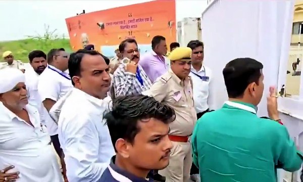प्रधानमंत्री के कार्यक्रम में BJP के सीनियर नेता को सुरक्षाकर्मियों ने रोका