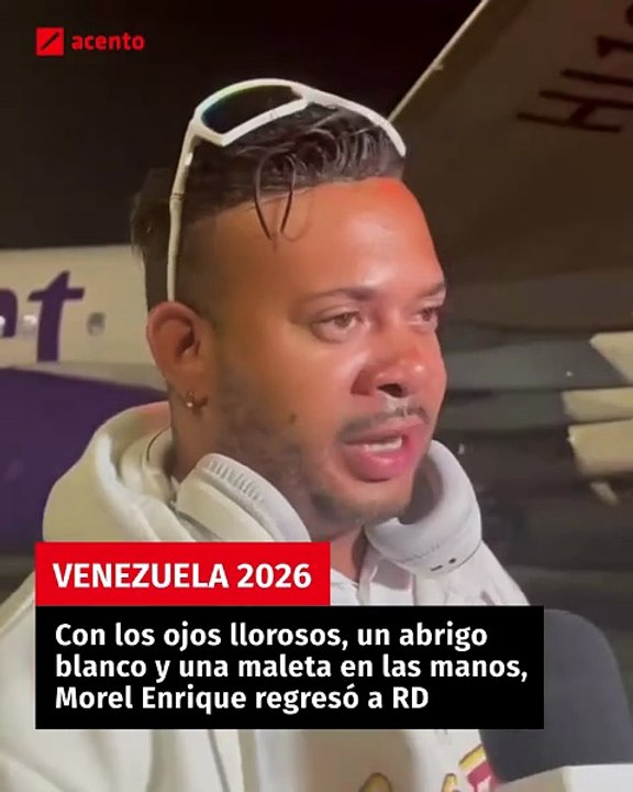 Con los ojos llorosos, un abrigo blanco y una maleta en las manos, Morel Enrique regresó a República Dominicana tras nueve años fuera del país