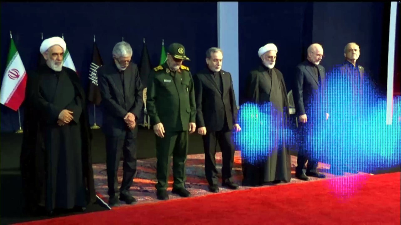 Jenderal IRGC Ikut Prosesi Salat Jenazah Eks Pemimpin Tertinggi Iran Ali Khamenei