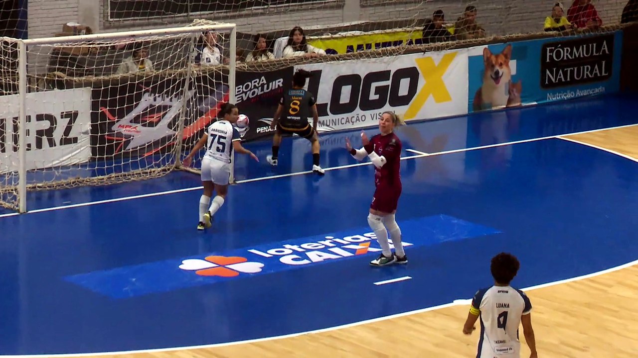 Stein Cascavel Futsal vence o Taboão em casa por 4x1, segue líder da LFF e invicto na temporada