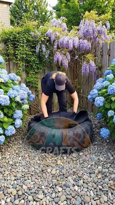 DIY Flower-Shaped Concrete Walkway + Overgrown Side Yard to Tropical Paradise + Pallet Garden Retreat + Old Tire Pond + Rock Water Garden + Luxury Living Wall Pergola 🌺 Epic Garden Transformations