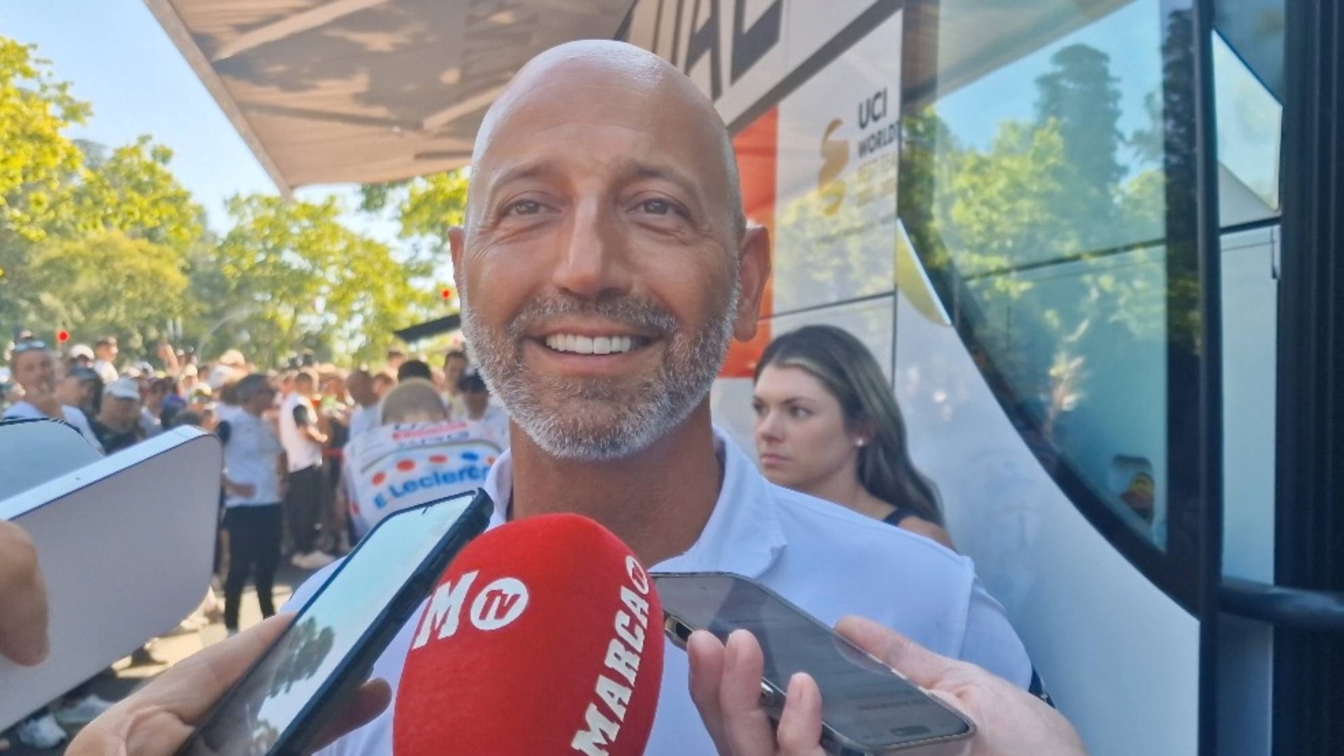 Matxin: "Lo de hoy ha sido una obra de arte, firmada por una leyenda viva del ciclismo: Pogacar"