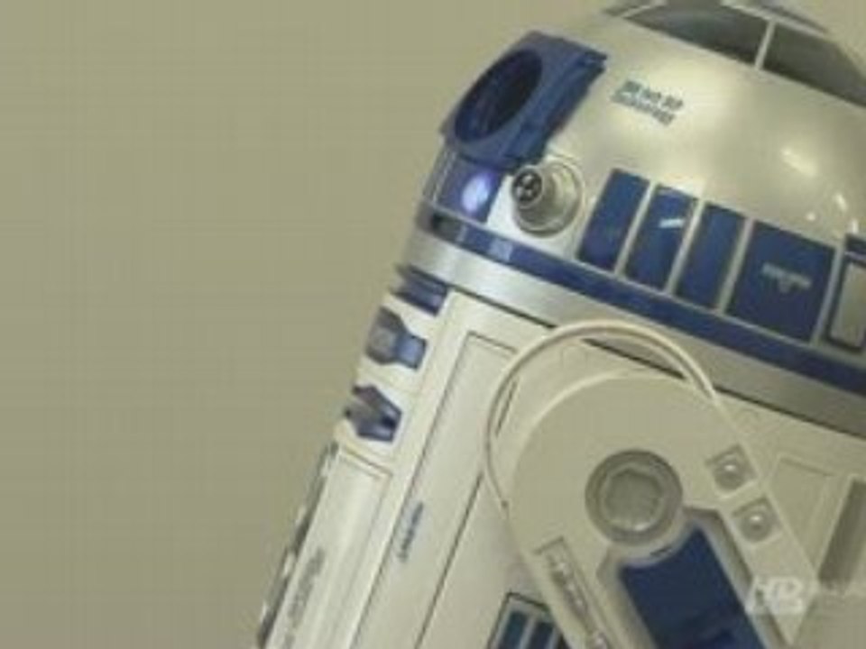 R2D2 Projector Preview
