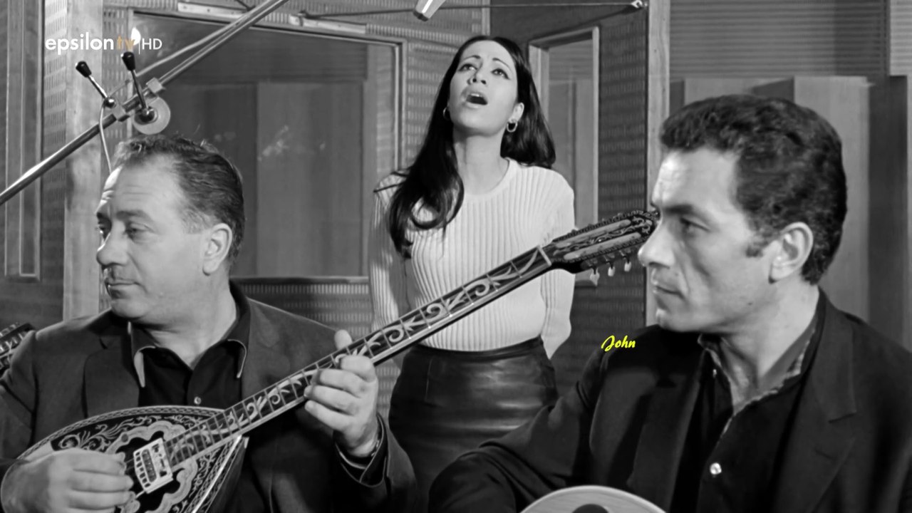 Μιας πεντάρας νιάτα - Μαρία Δουράκη (Cine Video)