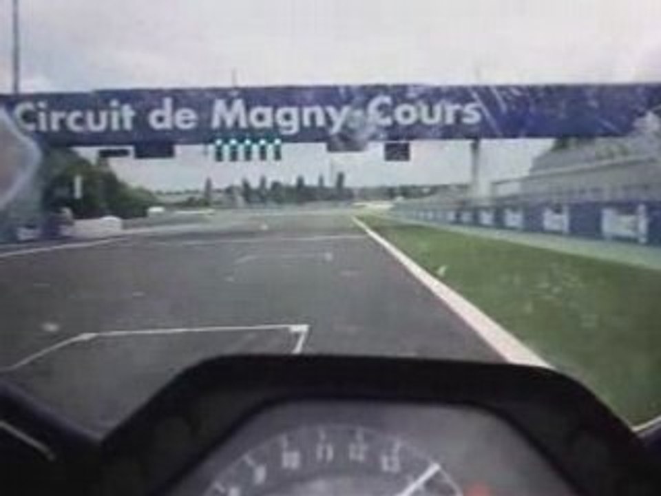 MAGNY COURS JOUR CAMERA EMBARQUEE RR