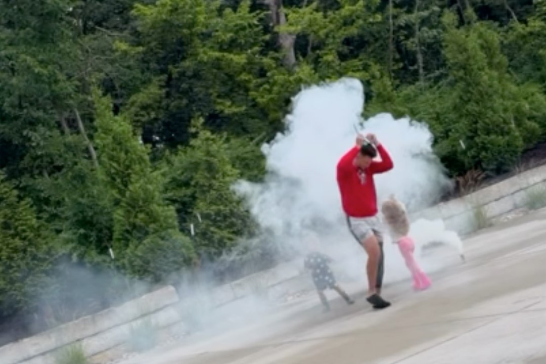 Patrick Mahomes keeps Fourth of July simple with family fireworks celebration
