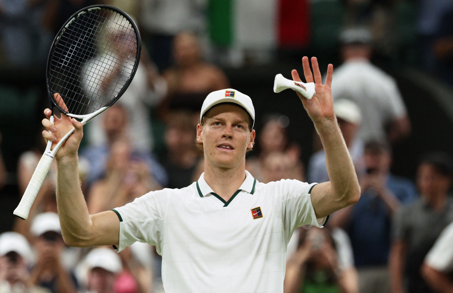 Wimbledon : Jannik Sinner tient son rang face à Shintaro Mochizuki