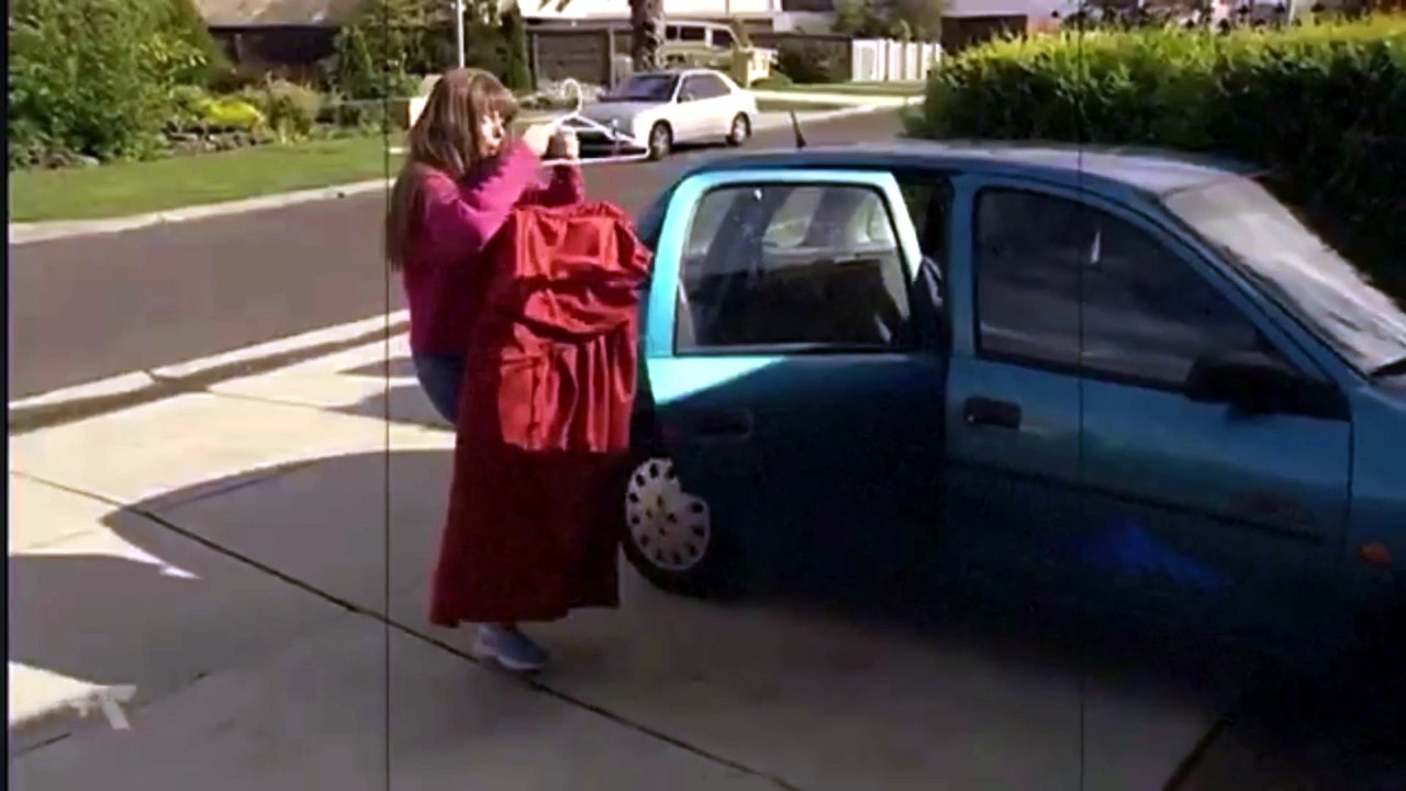 Kath & Kim Season 1 Episode 4 Part 1