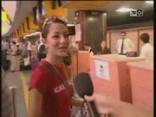 Hanane (comedie )- Airport vivement les vacances