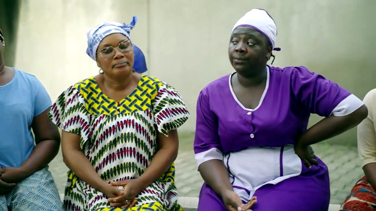 Les nounous S3 : Episode 18 "Jeux d'adultes"
