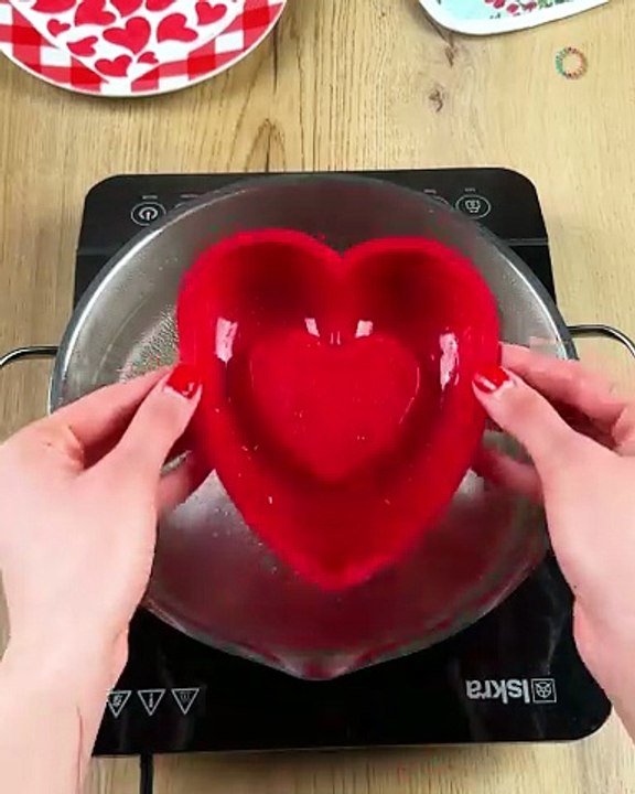 Breakfast in love with this eggy hack 🥚 💗