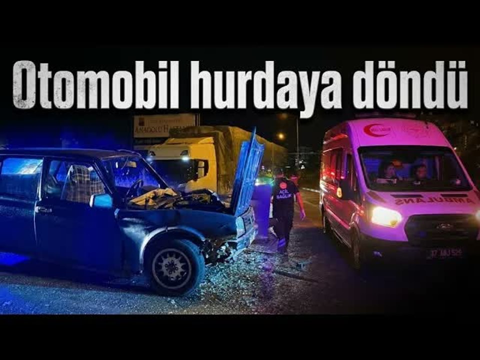 Kastamonu'da Tofaş marka otomobil tıra çarptı: 5 yaralı