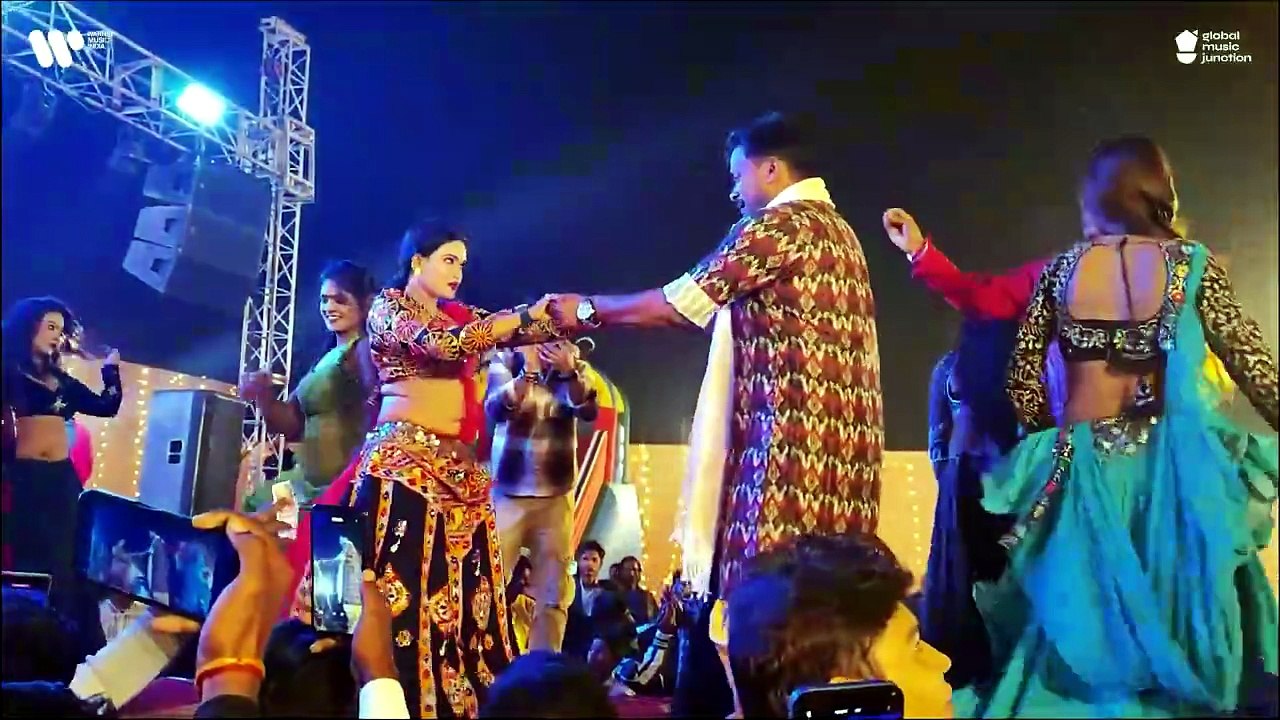#dance_video _ Jada Ke Sahara _ Pramod Premi New Stage Show _ #Bhojpuri Dhamakedar Dance Video 2025