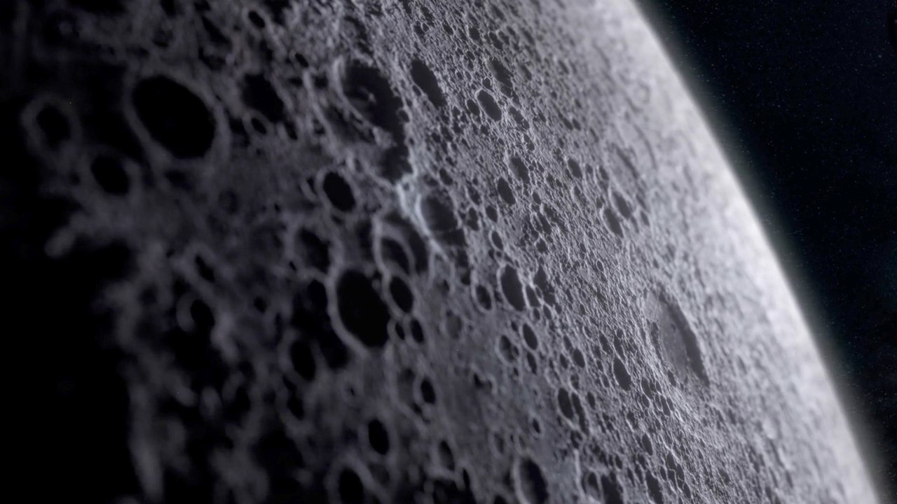 China Eyes Moon Base in a Lunar Crater, Tied to 2030 Plans
