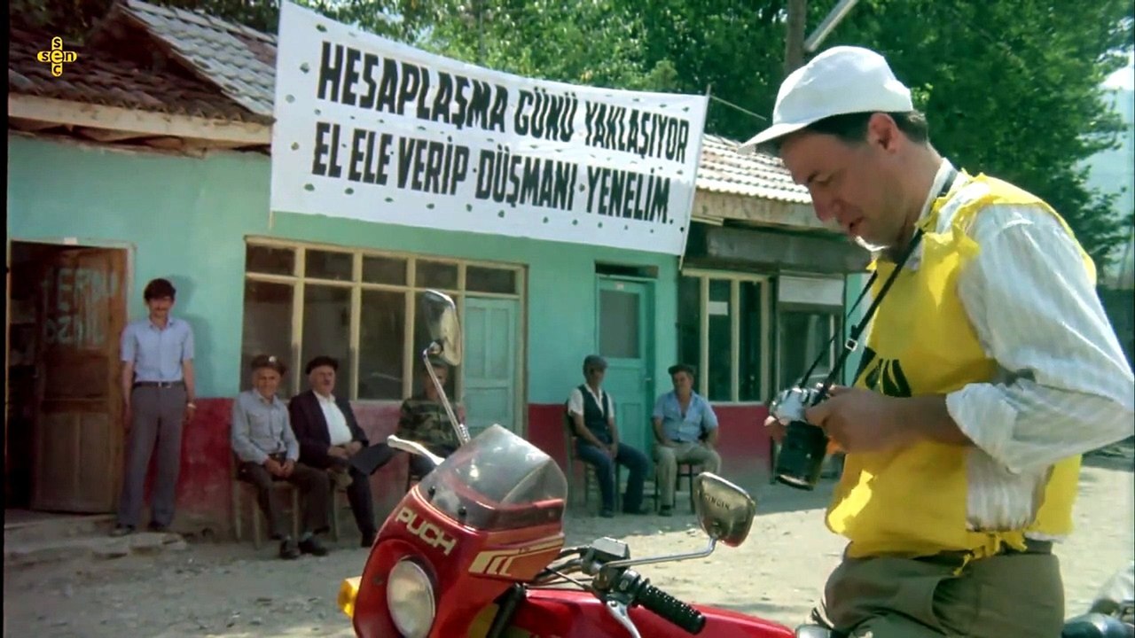 UYANIK GAZETECİ⚡KOMEDİ || DRAMA⚡ (1988) 1080p ⚡ Tek Parça⚡ Full HD 1080p İzle ⭐️ [Full Movie]