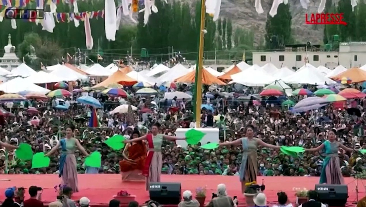 Il Dalai Lama compie 91 anni: la festa delle comunit? tibetane in India e Nepal