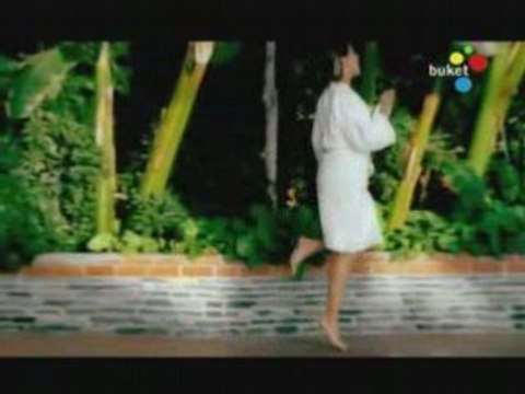 Gülben Ergen - Abayi Yaktim by Aluxton