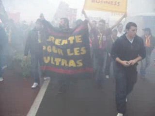 liberte pour les ultras La ligue on t'encule