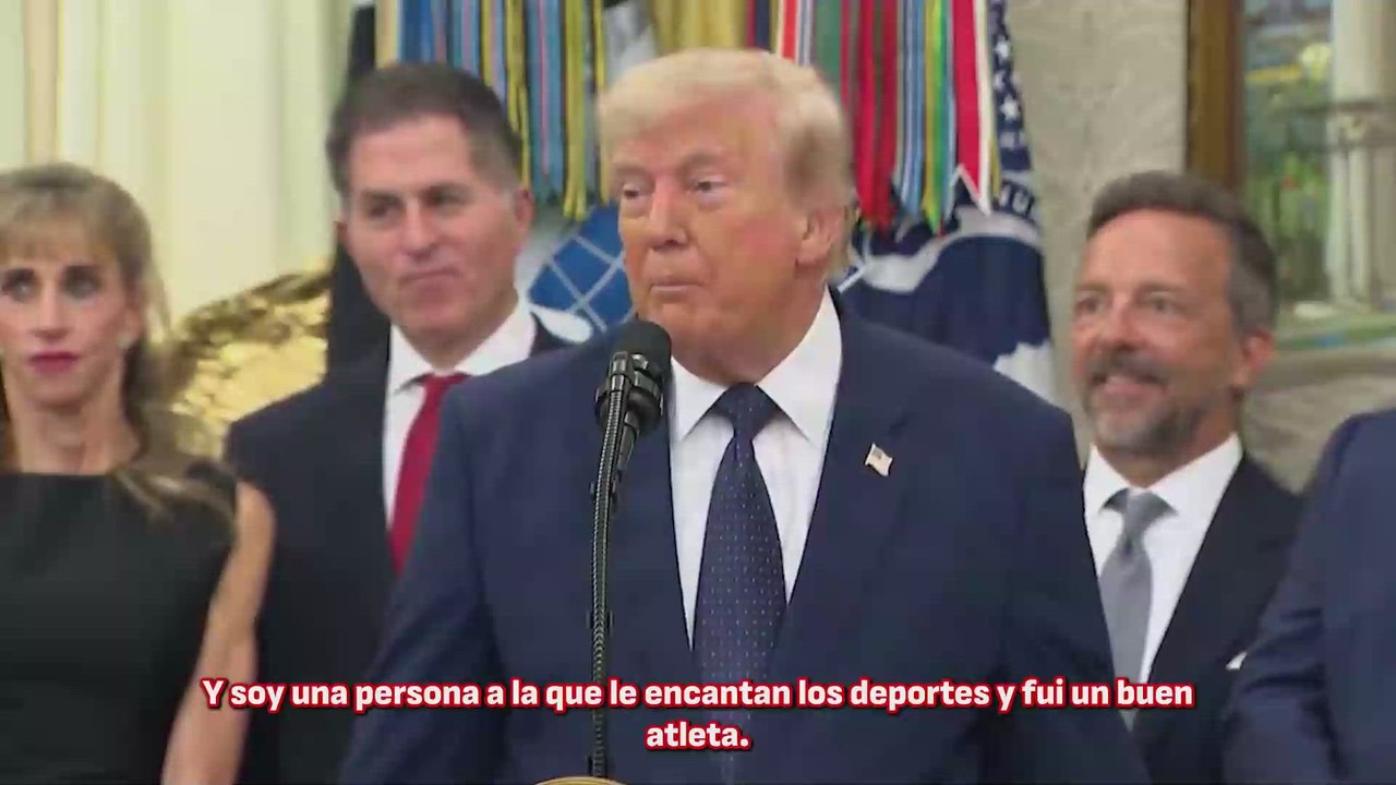 Trump roja a Balogun