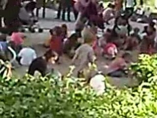 Meeting Flyers: Elliot Minor @ Paris, arrivée 26/06, parc