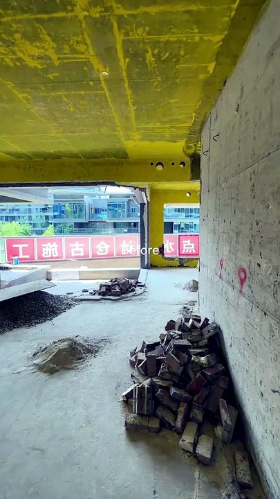 Khám phá mẫu thiết kế tòa nhà văn phòng 2 tầng kết hợp kinh doanh ấn tượng nhất hiện nay