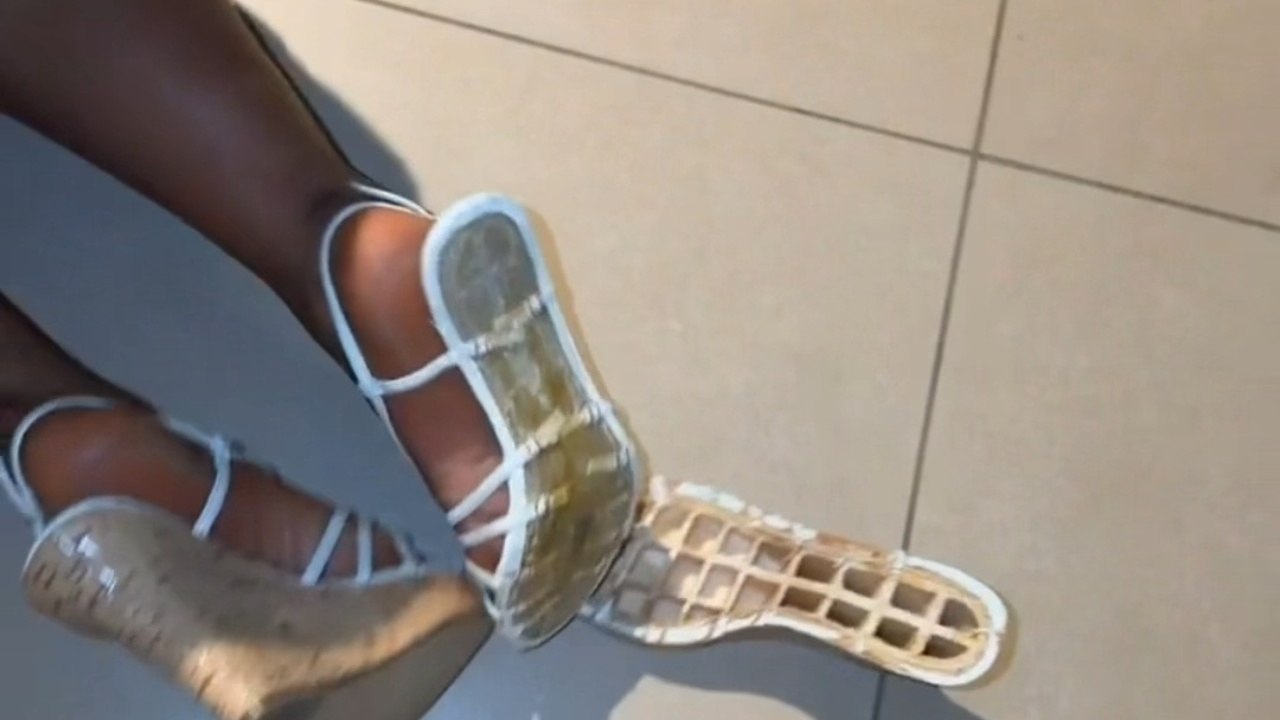 Shocking Wardrobe Malfunction: Heels Fail Simultaneously During Shoot