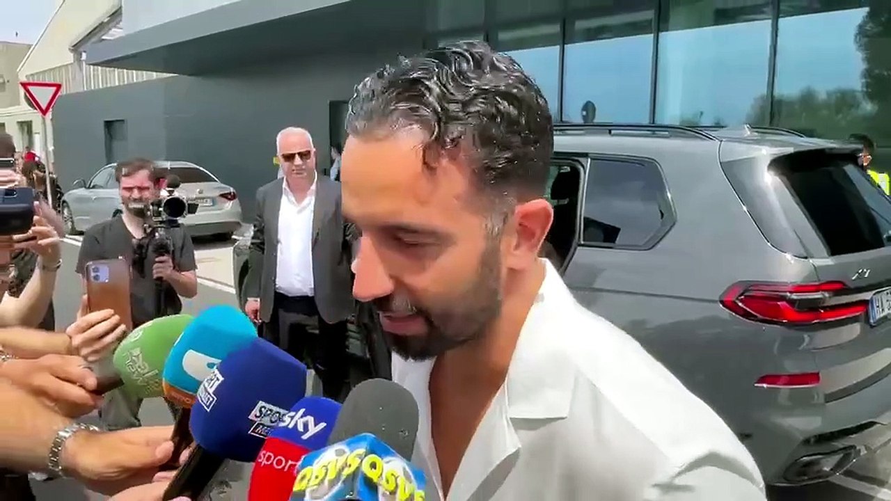 Amorim è arrivato a Milano: "Qui per vincere, molto felice di essere al Milan"