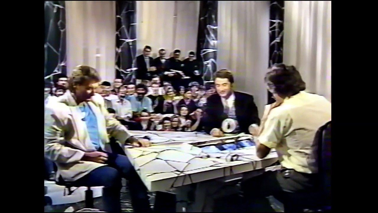 1989 - Johnny Hallyday dans Nulle Part Ailleurs sur Canal+ pour l’album Cadillac (21 Juin)