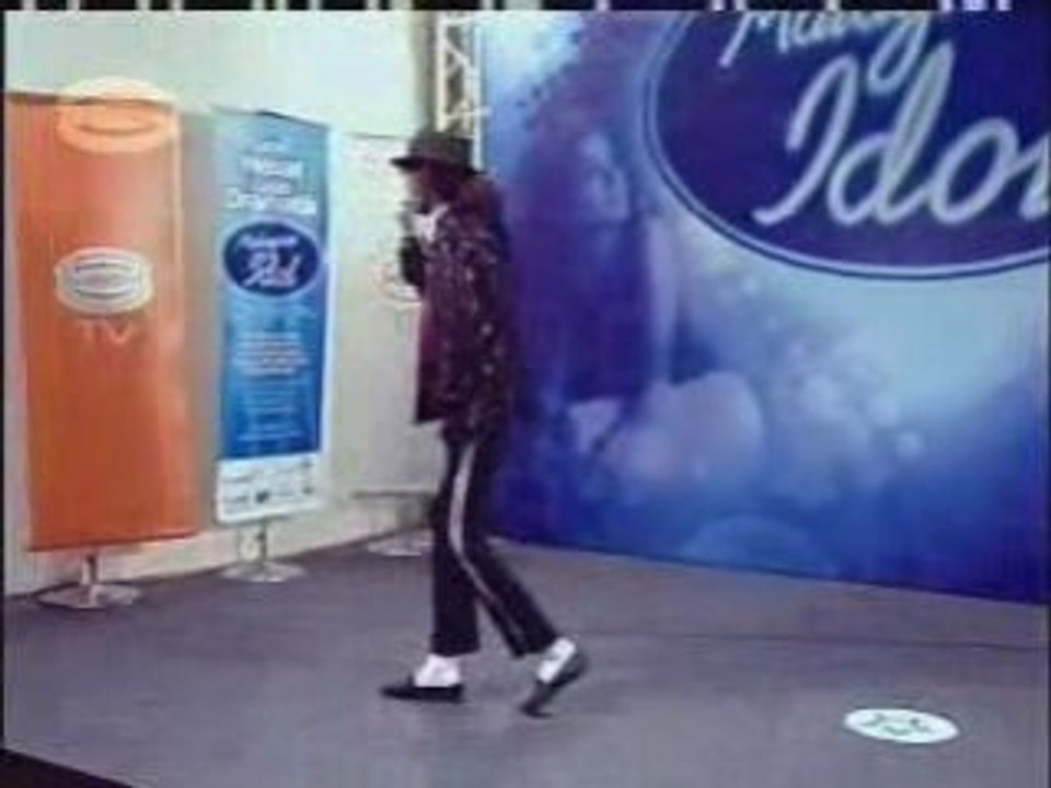 Cracage_d_un_sosie_de_Jackson_sur_Billie_Jean