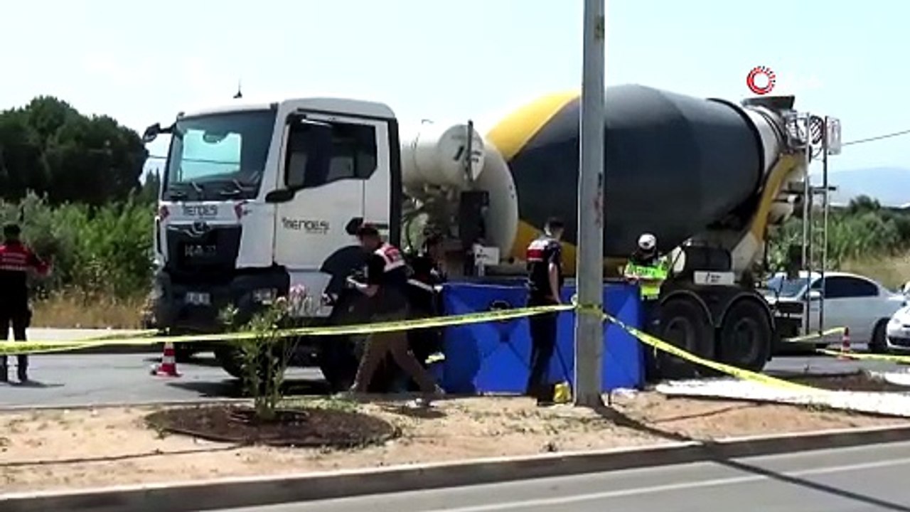 Beton mikserinin altında kaldı, kaza anı görüntüleri ortaya çıktı