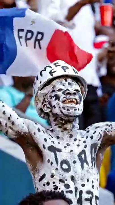 Cape Verde Goalkeeper Vozinha's Craziest Fan! 🧤🇨🇻 Incredible Saves & Amazing Support ⚽🔥