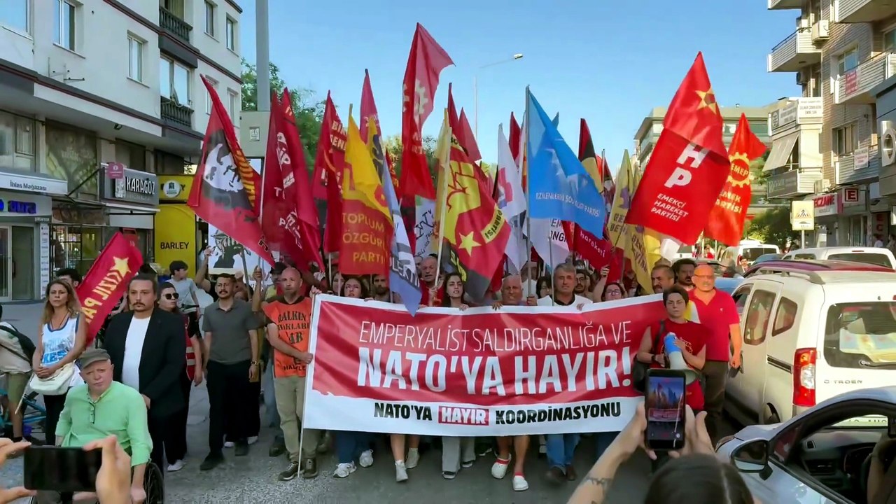 İzmir’de NATO üssüne yürüyüş: Türkiye NATO’dan çıksın!